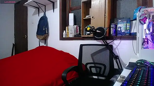 Snapshot of esjrobles chatting on 02-16-25, 02:53 esjrobles online show from 02-16-25, 02:53