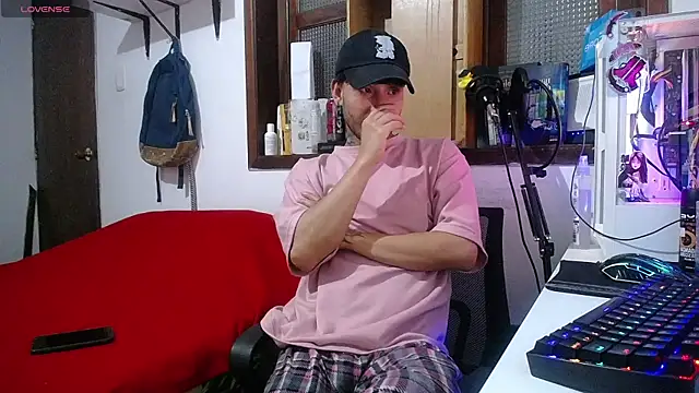 Snapshot of esjrobles chatting on 02-17-25, 12:05 esjrobles online show from 02-17-25, 12:05