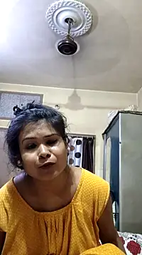 yoursweety09 online show from 03-16-25, 05:17