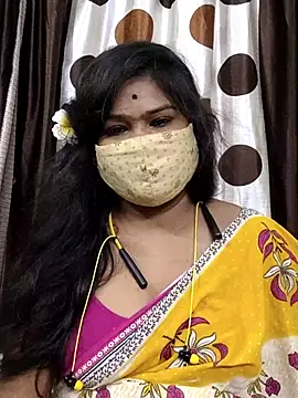 Snapshot of yoursweety09 chatting on 07-13-26, 08:06 yoursweety09 online show from 07-13-26, 08:06
