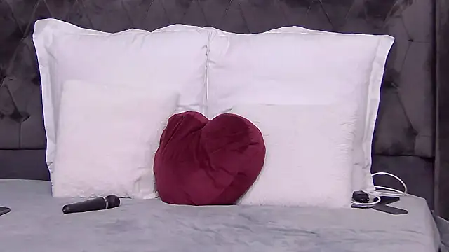 AnisiaConnor online show from 02-21-26, 07:20