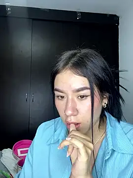 Im Valen Cute online show from 12-03-24, 03:20