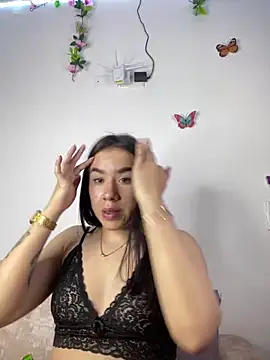 Im Valen Cute online show from 12-22-24, 01:23