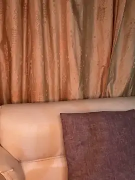 Im Valen Cute online show from 03-27-26, 03:45