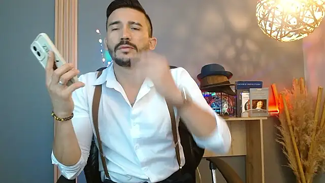 Reiko 85  online show from 03-18-26, 02:31