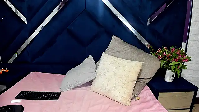 Just Gissellex online show from 07-09-26, 10:47