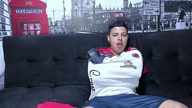 threesome sexy hot online show from 01-03-25, 01:14