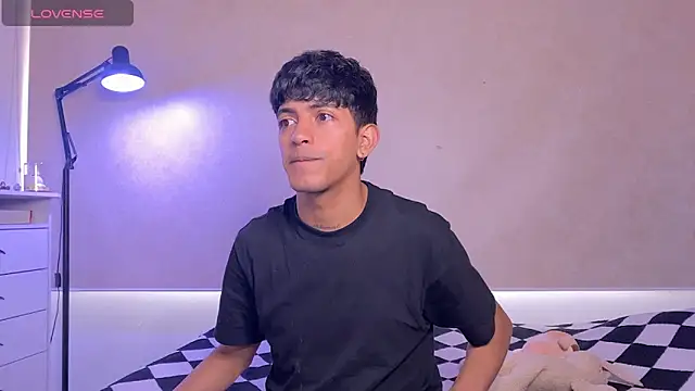 teobowny  online show from 02-23-26, 04:37