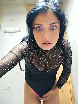 Vanessagirld online show from 01-12-26, 03:56