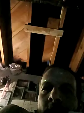 Whipit323 online show from 02-22-26, 08:46