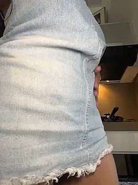 AndyFire69 online show from 12-05-25, 03:52