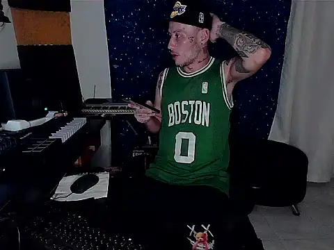 patrik tattoo  online show from 12-29-24, 04:27