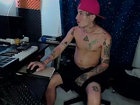 patrik tattoo  online show from 03-18-25, 04:47