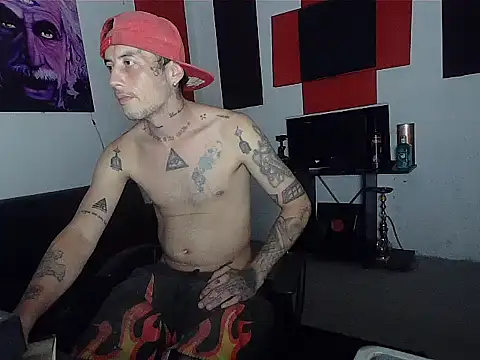 Snapshot of patrik_tattoo_ chatting on 04-14-26, 01:55 patrik tattoo online show from 04-14-26, 01:55