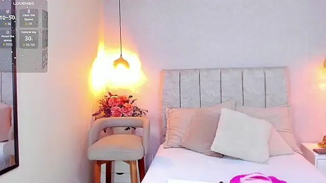 tutu milf online show from 12-16-25, 07:08