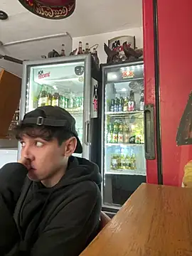 Omaaaaaaa00001 online show from 01-07-25, 09:03