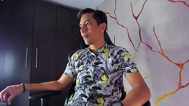 EdwardVlad online show from 12-18-24, 07:19