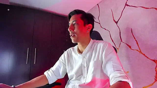 EdwardVlad online show from 12-19-24, 07:29