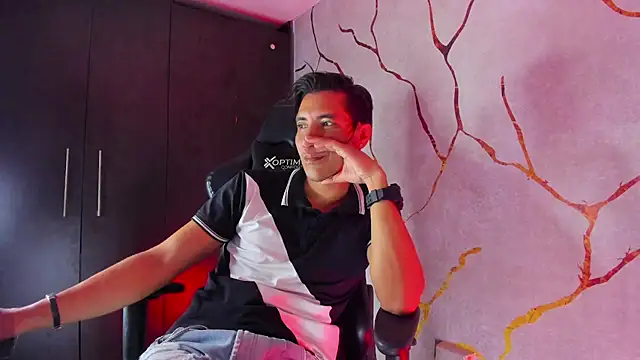 EdwardVlad online show from 12-21-24, 10:51