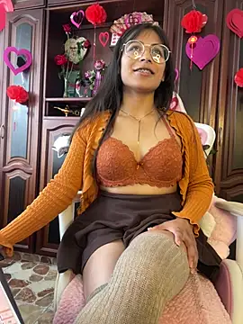 Snapshot of Jade_Zephyra chatting on 02-18-26, 08:38 Jade Zephyra online show from 02-18-26, 08:38