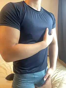 YU-KI00 online show from 04-14-26, 03:34