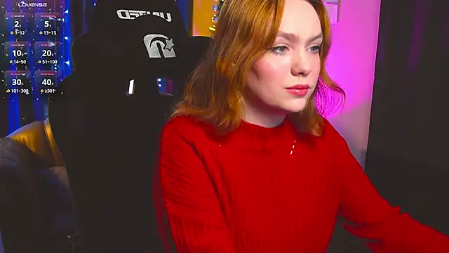 Snapshot of Kari_Lunna chatting on 12-20-24, 03:03 Kari Lunna online show from 12-20-24, 03:03