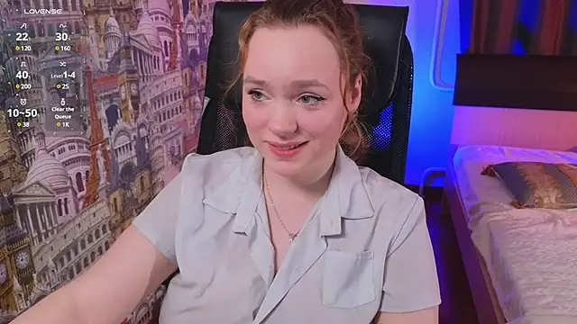 Snapshot of Kari_Lunna chatting on 02-01-25, 03:41 Kari Lunna online show from 02-01-25, 03:41