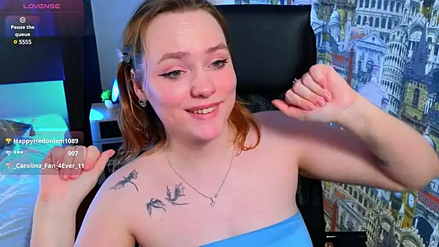Snapshot of Kari_Lunna chatting on 02-26-25, 04:03 Kari Lunna online show from 02-26-25, 04:03