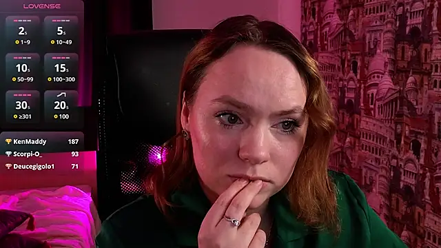 Snapshot of Kari_Lunna chatting on 03-01-25, 08:23 Kari Lunna online show from 03-01-25, 08:23