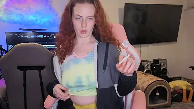 ENGLISHEMILY 69 online show from 02-27-26, 10:54