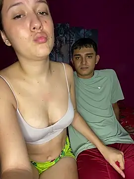 Snapshot of Jonlis01 chatting on 03-09-25, 01:04 Jonlis01 online show from 03-09-25, 01:04