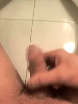 Pirico85 online show from 11-19-25, 01:27