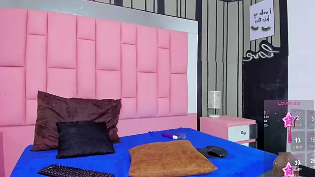 Brithanyslim online show from 01-10-25, 07:32