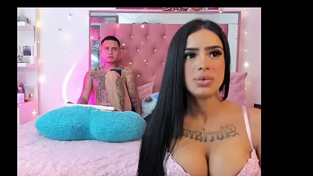 Snapshot of tamy_ian chatting on 03-18-25, 07:53 tamy ian online show from 03-18-25, 07:53