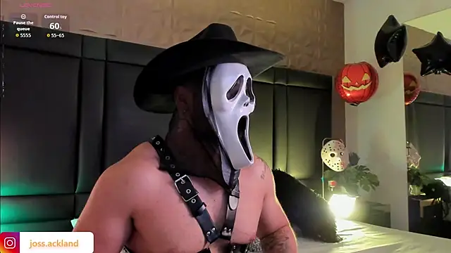 JossAckland online show from 10-31-25, 07:59