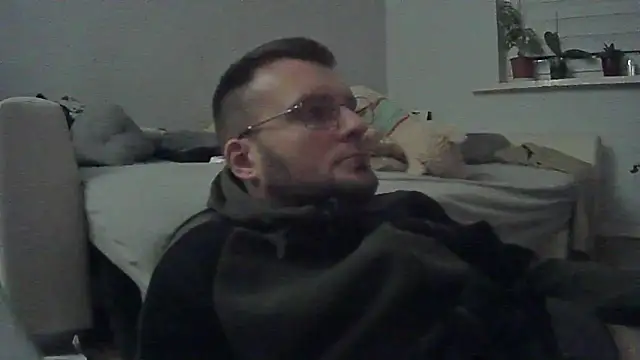 Datecwariatec online show from 12-31-24, 12:11