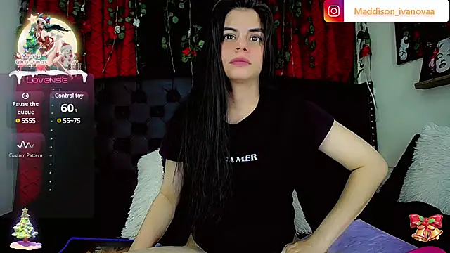 Snapshot of Madisson_Ivanova chatting on 12-31-24, 08:15 Madisson Ivanova online show from 12-31-24, 08:15