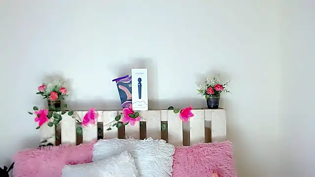 Snapshot of Madisson_Ivanova chatting on 01-24-25, 11:26 Madisson Ivanova online show from 01-24-25, 11:26