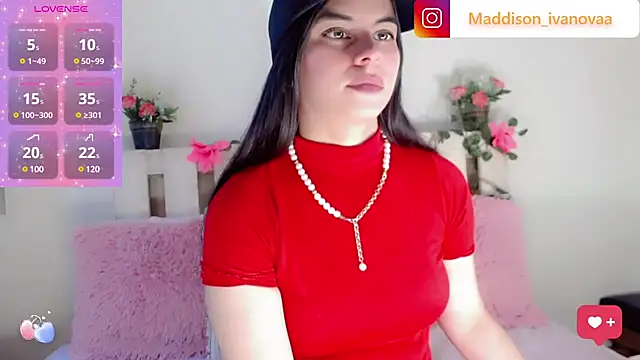 Snapshot of Madisson_Ivanova chatting on 01-29-25, 02:00 Madisson Ivanova online show from 01-29-25, 02:00
