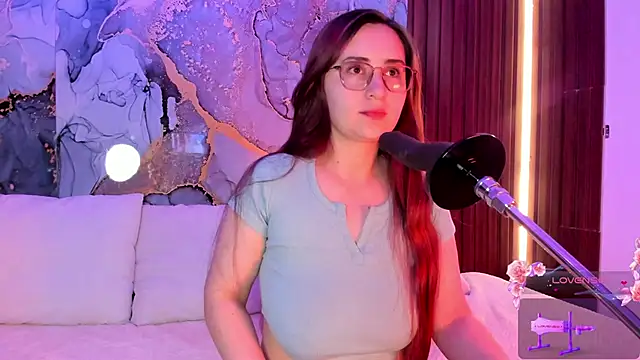 Snapshot of centaurigirl chatting on 09-19-25, 03:13 centaurigirl online show from 09-19-25, 03:13