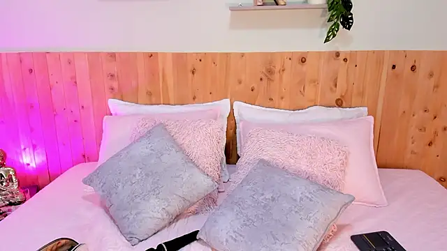 Emilyh  online show from 01-16-26, 07:40