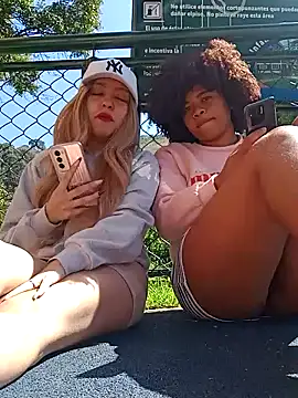 Snapshot of DANIELA_MICHEL chatting on 12-11-24, 03:15 DANIELA MICHEL online show from 12-11-24, 03:15