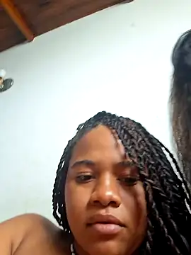 Snapshot of DANIELA_MICHEL chatting on 12-19-24, 05:08 DANIELA MICHEL online show from 12-19-24, 05:08