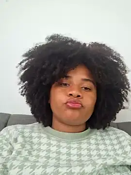 Snapshot of DANIELA_MICHEL chatting on 02-06-25, 07:18 DANIELA MICHEL online show from 02-06-25, 07:18