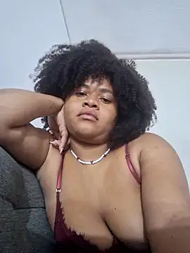 Snapshot of DANIELA_MICHEL chatting on 03-22-25, 02:03 DANIELA MICHEL online show from 03-22-25, 02:03