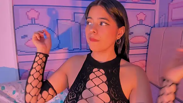  18alice online show from 12-15-24, 03:02