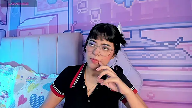  18alice online show from 02-28-26, 03:18