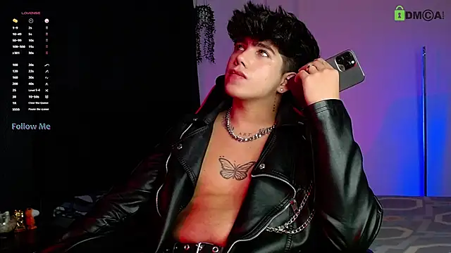 LyleBennett  online show from 11-10-25, 11:42