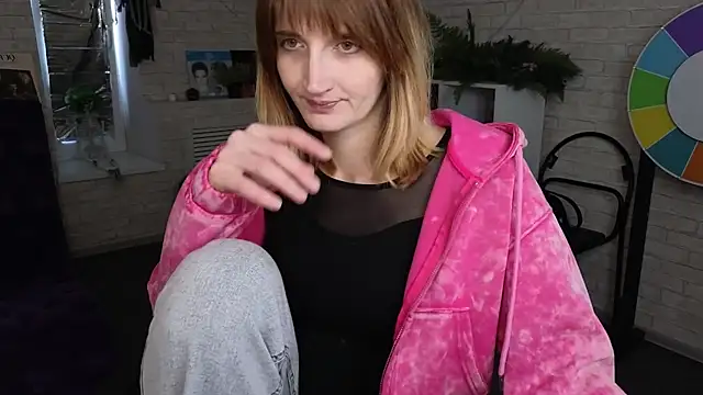 Nika Kitten online show from 03-18-26, 10:07