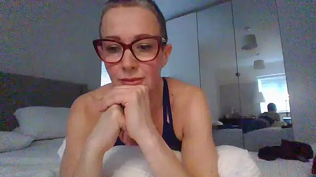 ELEGANT-ARIA36 online show from 01-13-25, 03:15